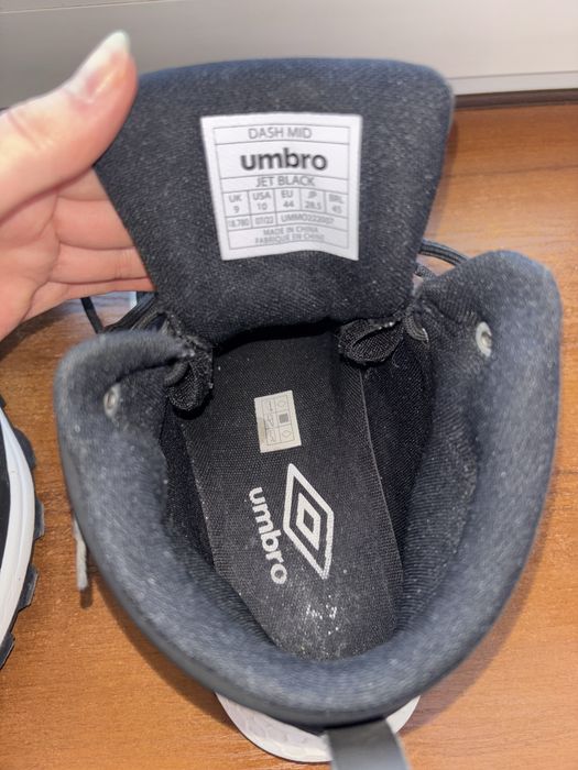 Buty zimowe mękskie umbro rozmiar 44