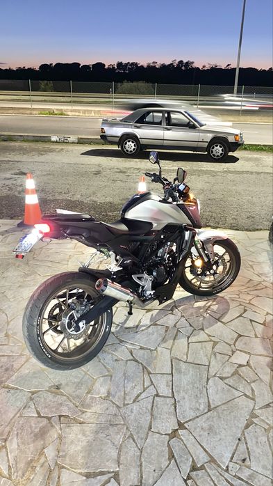 Honda CB125R 2024