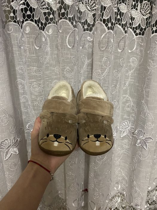 Дитячі зимні кімнатні  тапки 23-24 розмір. Стопа 15 см