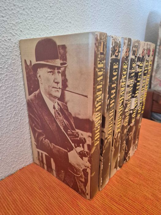 Coleção 7 Livros de "As Melhores Obras Policiais de Edgar Wallace", Novos