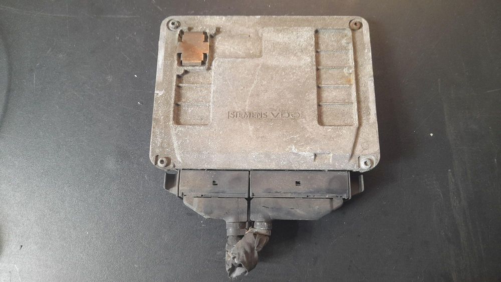 Sterownik silnika audi a3 8l 06a906033gq