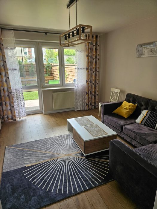 2 pok z ogrodem i tarasem