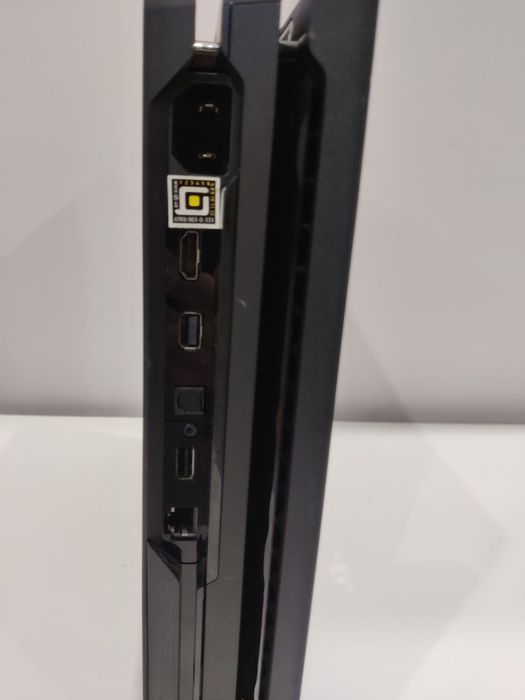 Sony playstation 4 Pro 1tb, 1 ревізія