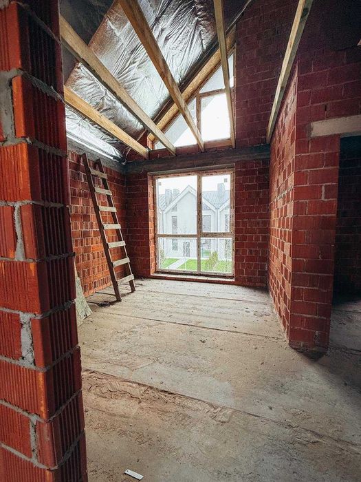 Новенький Таунхаус 120 м² Буча | укриття і підвал 40 м² | ГАЗ | центральні комунікації | парк | ТРЦ | центр | Заходь