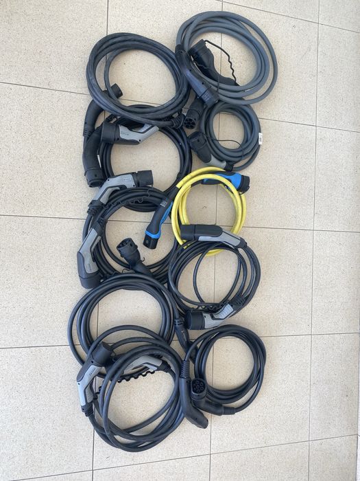 Cabo de carregamento eléctrico automovél.