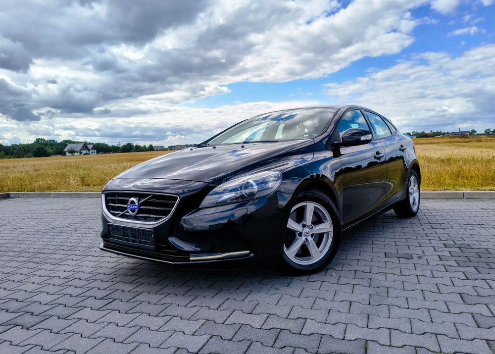 Volvo V40 D4 Geartronic Kinetic