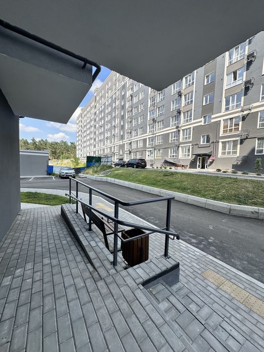 Продаж 2-кімнатна в центрі міста