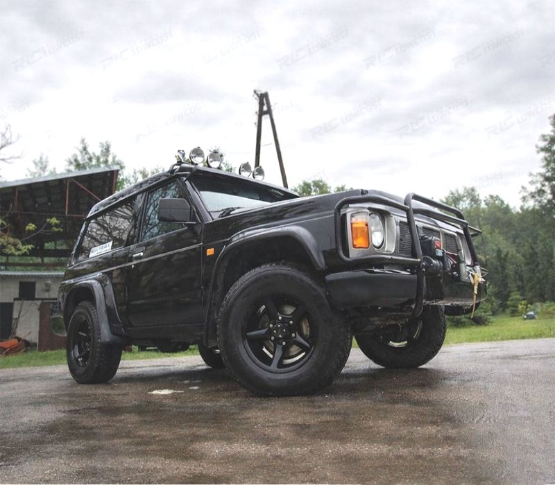 KIT DE ABAS DE GUARDA-LAMAS NISSAN PATROL GR 88-97