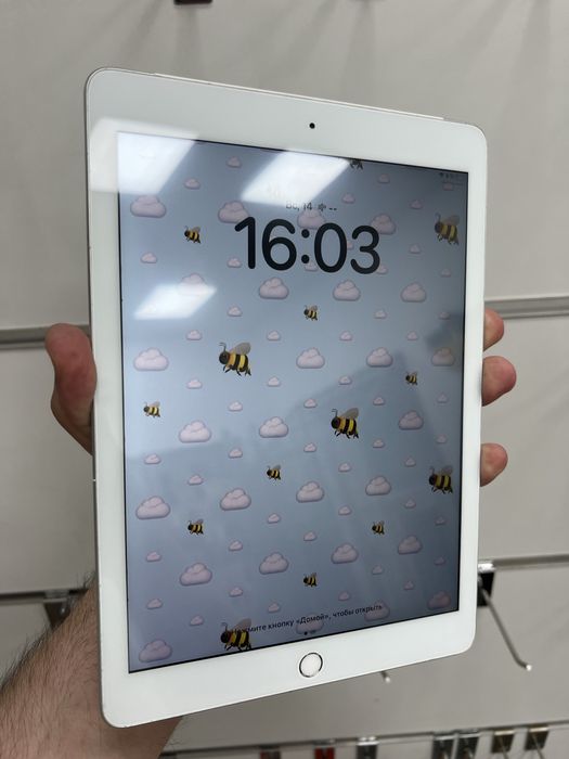 iPad 6 128GB Silver