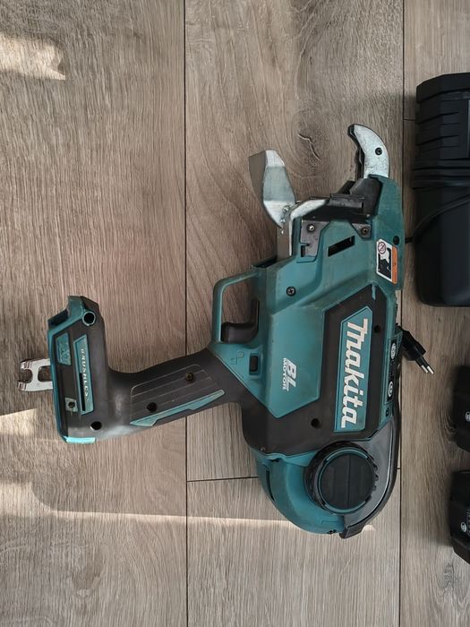 Wiązarka do zbrojenia Makita DTR 181. Cały zestaw.