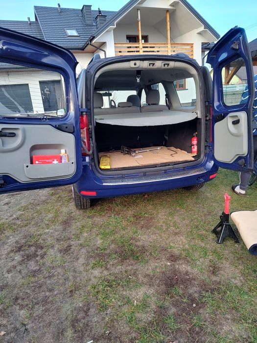 Sprzedam auto Dacia van