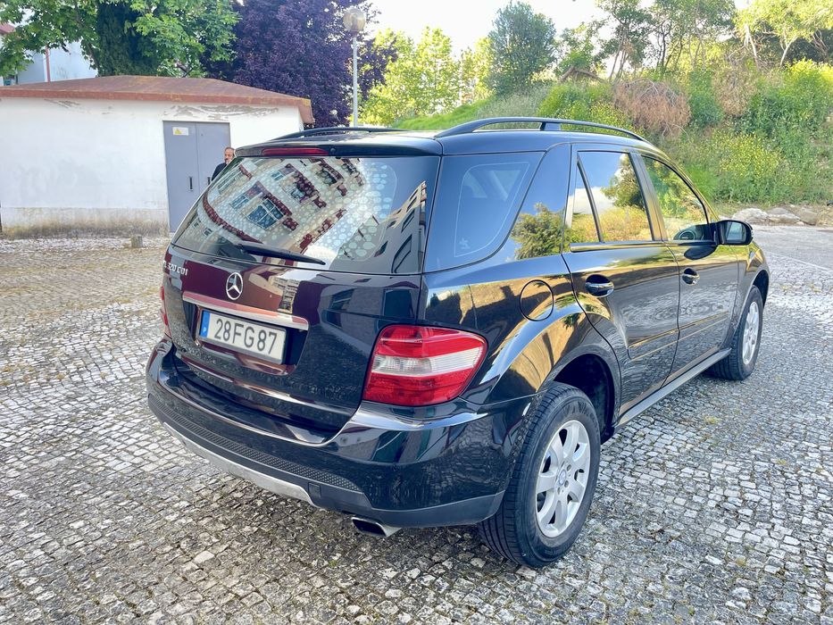 Mercedes-Benz ML 320 CDI 3.0 V6 Conforto & Potência
