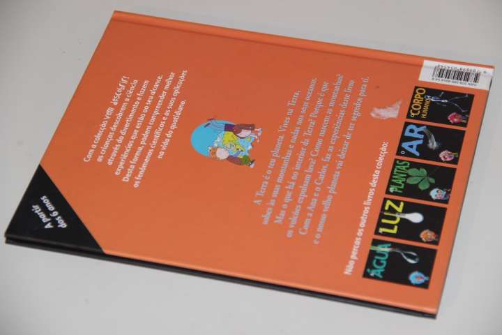 "A Terra" de Charlin Zeitoun