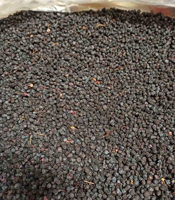 Сушені ягоди чорниці