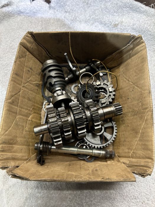 Caixa Velocidades CRF 450