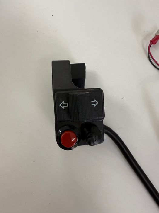 Części Yamaha Aerox Yasuni Stage6 Polini Malossi Zacisk rama sztyca