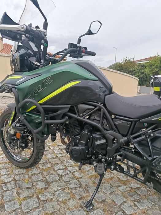 Mota Benelli TRX 702K