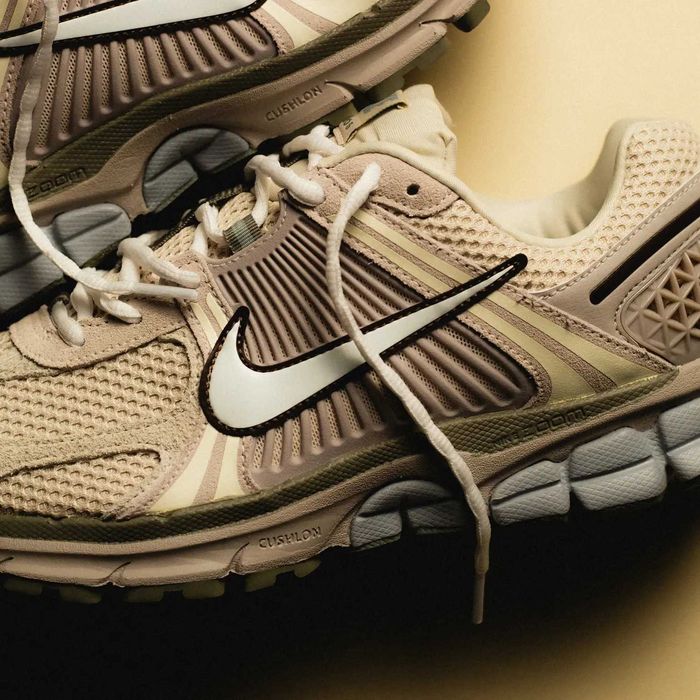 ОРИГІНАЛ‼️ Nike Zoom Vomero 5 SE FZ3653-104 кроссовки мужские кросівки