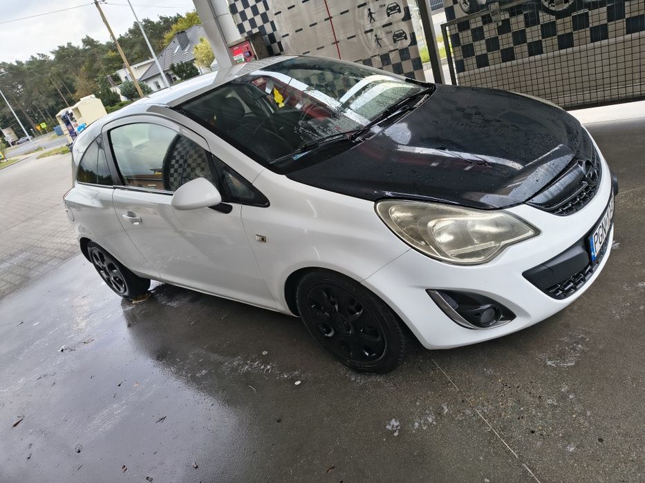 Opel corsa D diesel 2012rok.