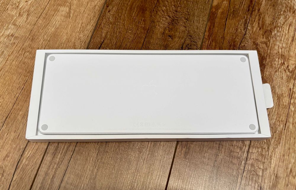 Klawiatura Apple Magic Keyboard z Touch ID – model A3118 USB C biała QWERTY