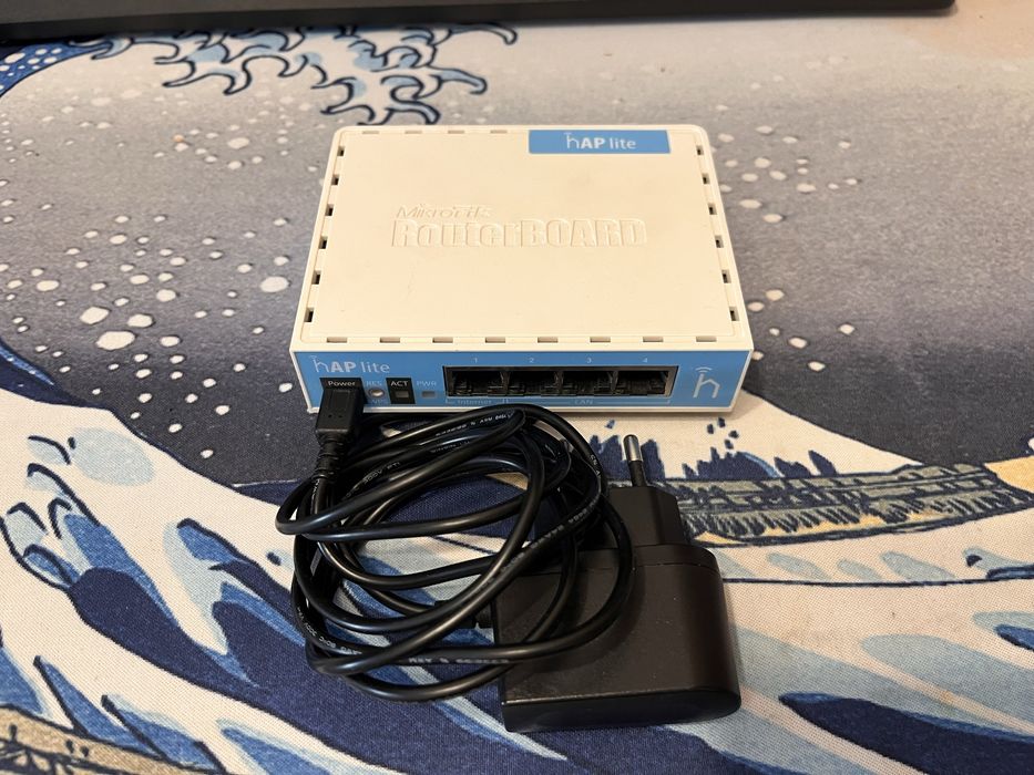Router MikroTik hap lite