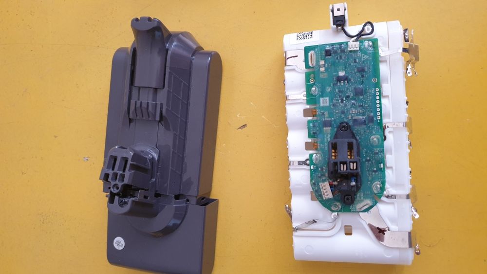 Плата  зарядки аккумулятор Dyson V10, v11