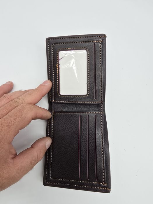 Carteira em Pele nova da Vaccaro