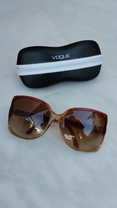 Óculos VOGUE Castanhos