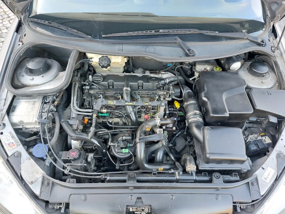 Peugeot 206 XS 2.0 Hdi Ano 2003 estimado económico 2 donos
