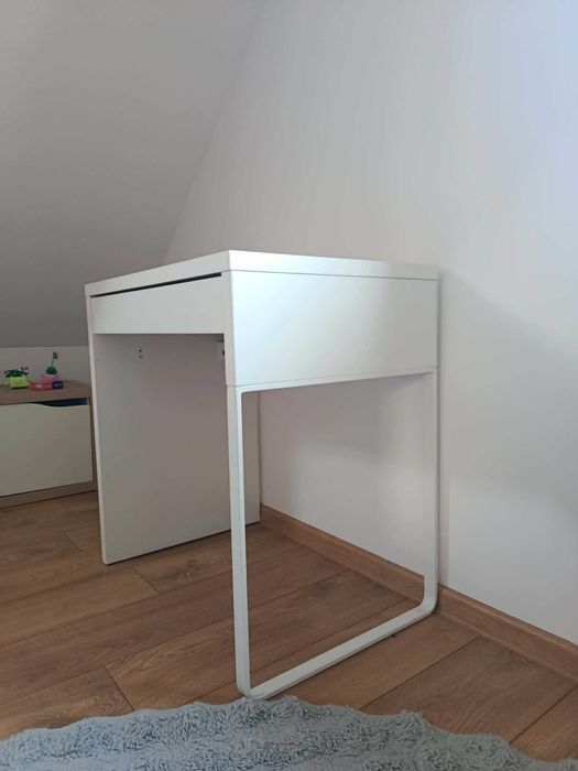 Biurko Micke Ikea