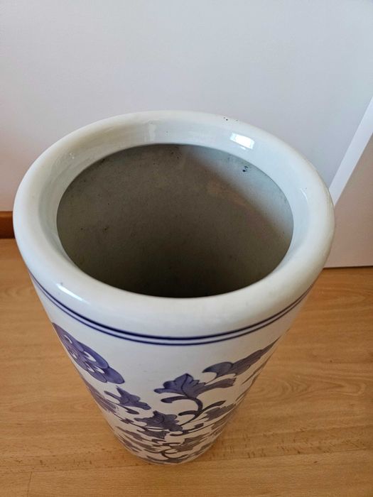 Porta-Guarda-Chuvas / Vaso de Chão em Cerâmica Azul e Branca (45 cm)