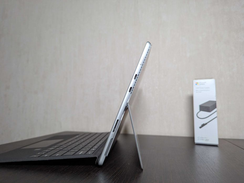 Планшет Microsoft Surface Pro 8 16/512gb Intel i5-1135g7