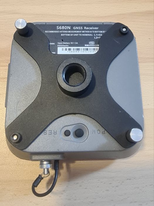Odbiornik GNNS GPS RTK Kolida 680N, Oukitel WP6, Tyczka geodezyjna