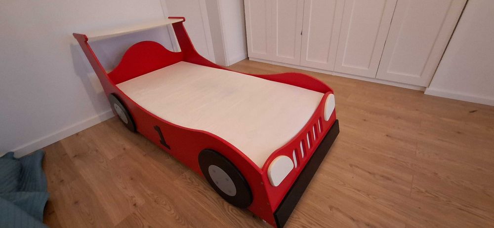 Łóżko samochód dla chłopca lub dziewczynki