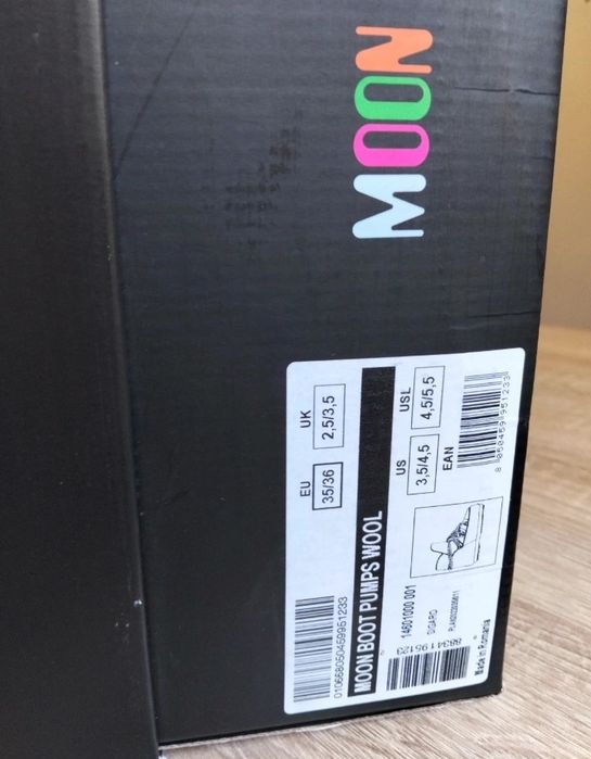 NOWE. Moon Boot  Pumps Wool 35-36