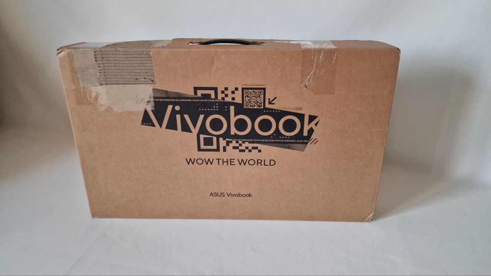 Portátil ASUS E1504FA-R57ALHDPB1