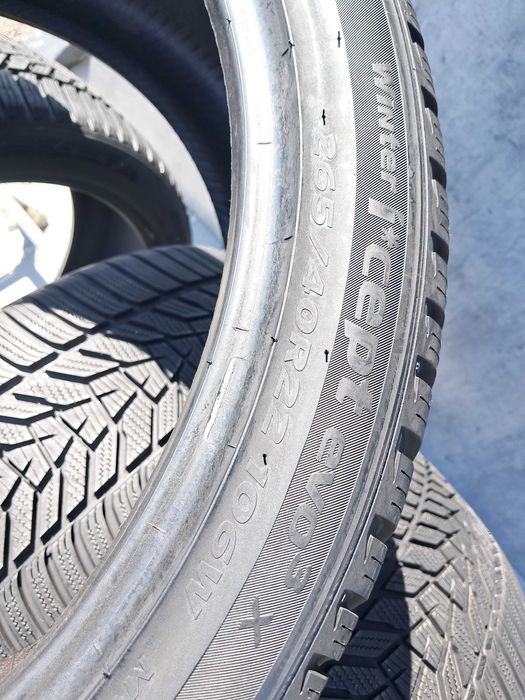 Резина зимова, 265/40 R22 Hankook Winter I'Cept Evo 3 X (арт 17035)