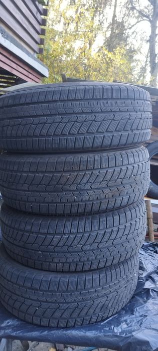 Opony zimowe 4 szt stan jak nowe 2023r
