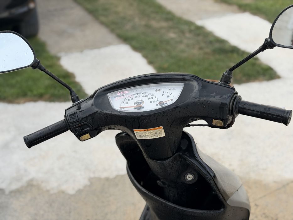 Скутер Honda Dio AF34