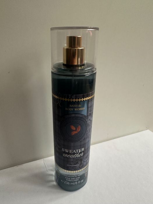Mgiełka zapachowa Bath & Body Works - SWEATER WEATHER
