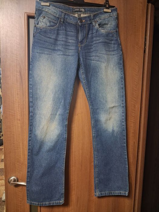 Продам джинсы...