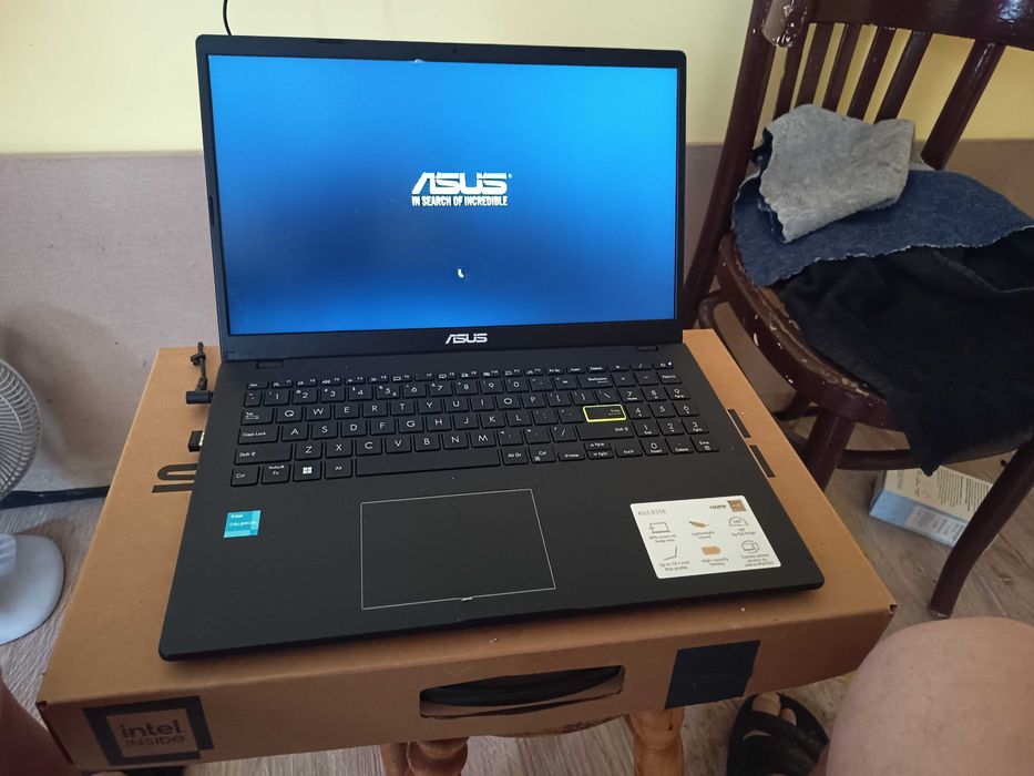 Laptop ASUS E510