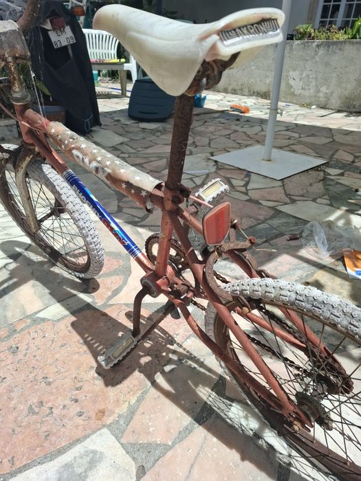 Bicicleta BMX anos 80. PHOENIX.