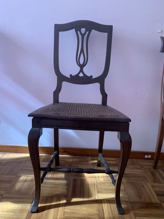Elegant Antique Chairs64586034580481123