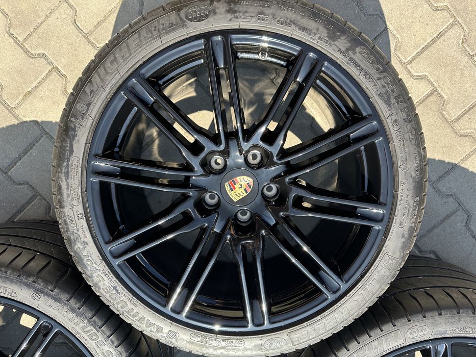 10jx21 et50 porsche cayenne 5x130 oryginal z czujnikami
