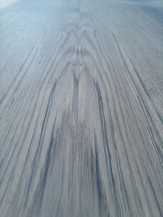 Stół z czarnego dębu/bog oak 1500 lat. Nogi stalowe malowane proszkowo
