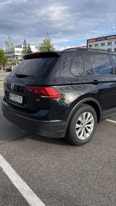 Volkswagen Tiguan продам авто