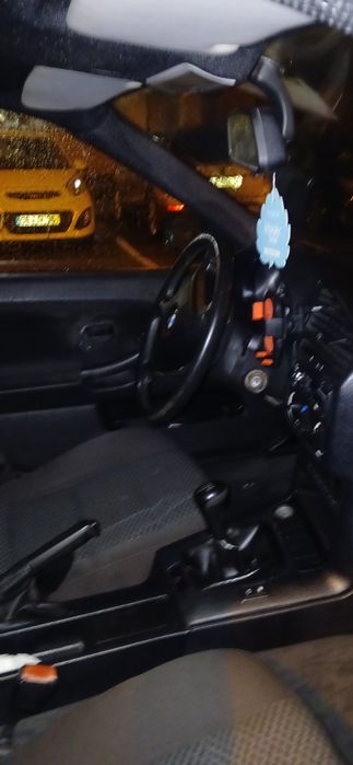 BMW 318 TDS de 1994 — ACEITO TROCAS
.