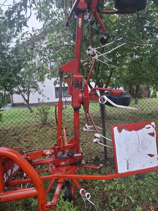 Przegrabiarka  hydrauliczna Spider 680