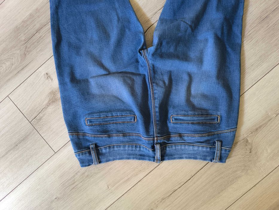 Jeansy damskie niebieskie